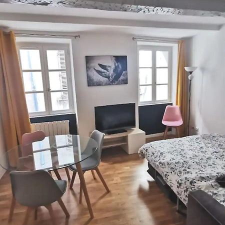 T1 Proche Rue Des Arts, Du Port Et De L'Opera Apartamento Toulon Exterior foto
