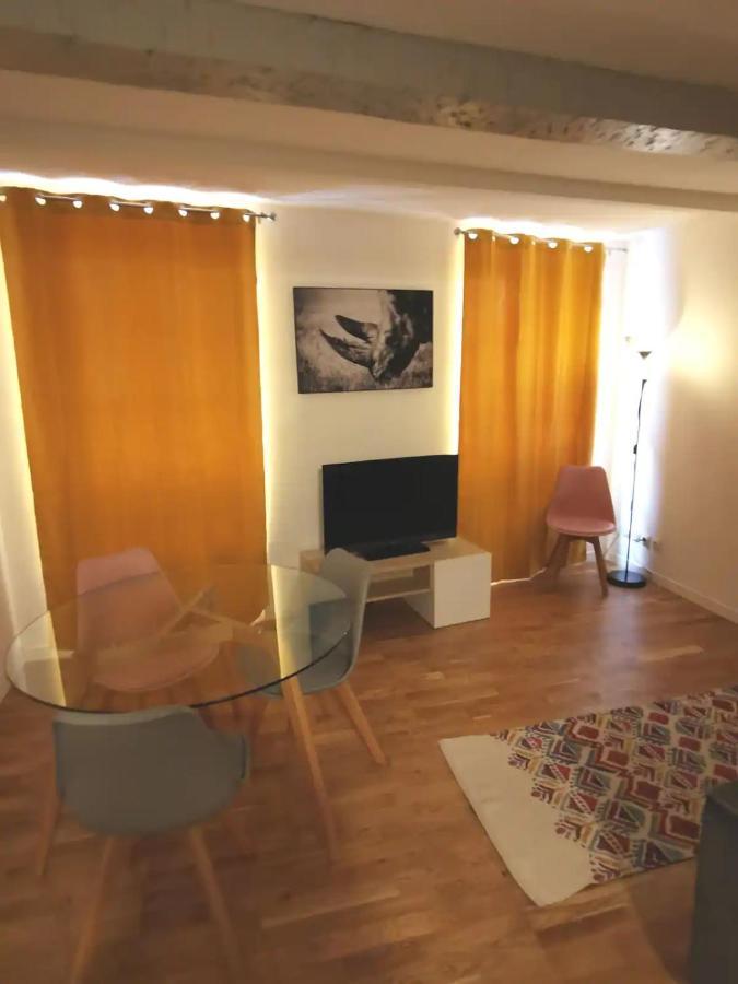 T1 Proche Rue Des Arts, Du Port Et De L'Opera Apartamento Toulon Exterior foto