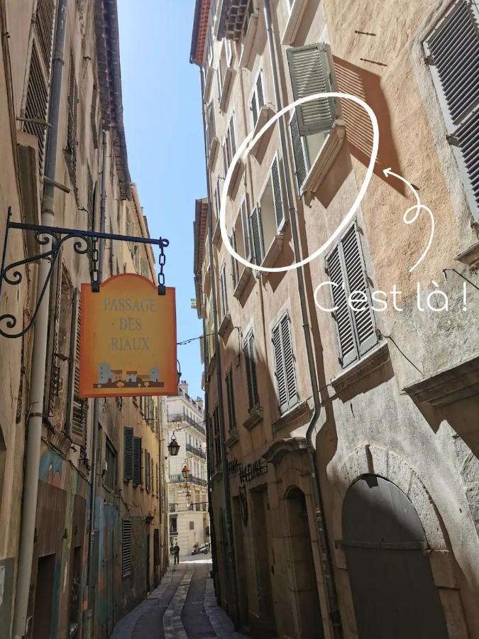 T1 Proche Rue Des Arts, Du Port Et De L'Opera Apartamento Toulon Exterior foto