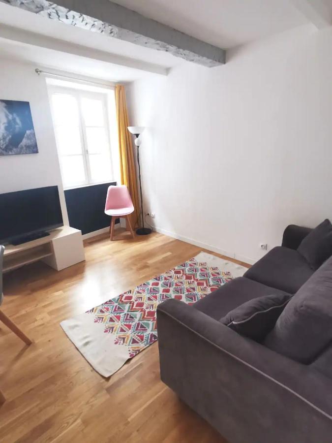 T1 Proche Rue Des Arts, Du Port Et De L'Opera Apartamento Toulon Exterior foto