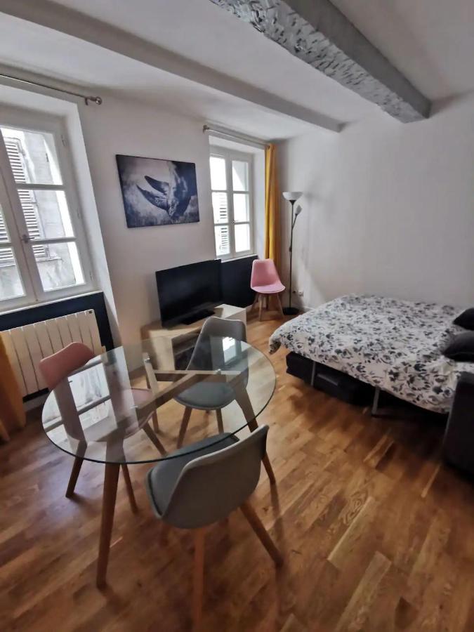 T1 Proche Rue Des Arts, Du Port Et De L'Opera Apartamento Toulon Exterior foto